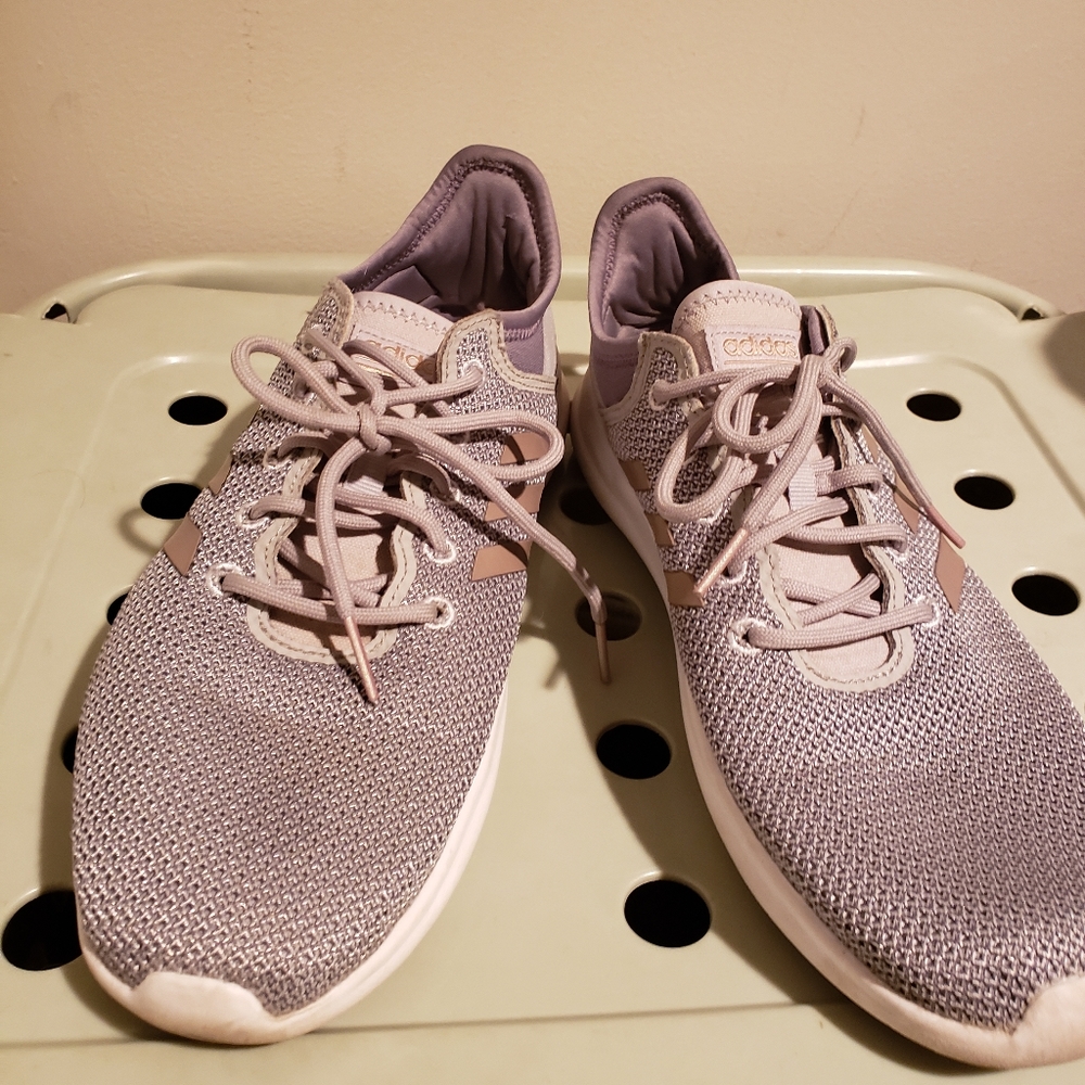 Adidas cloudform light grey lightweight sneakers